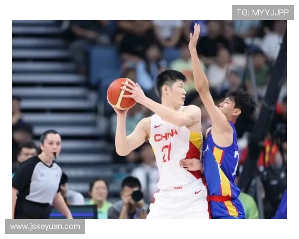 杭州篮球队的整体压制策略解析与深度剖析 杭州篮球队的整体压制策略解析与深度剖析