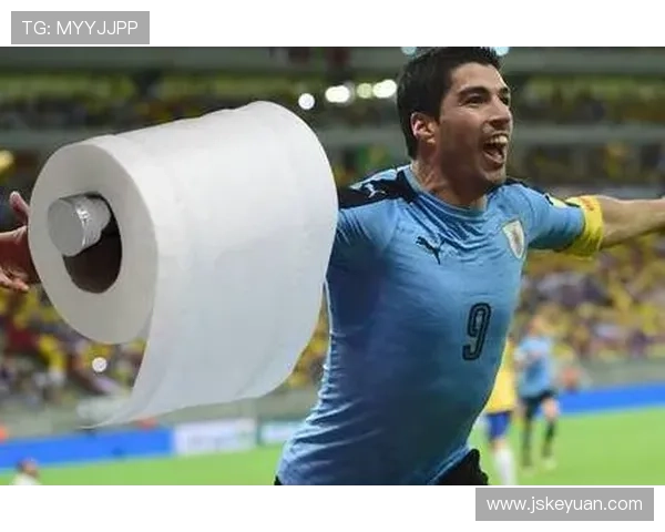 足球明星的独特癖好揭秘他们的生活趣味与训练习惯大盘点 足球明星的独特癖好揭秘他们的生活趣味与训练习惯大盘点